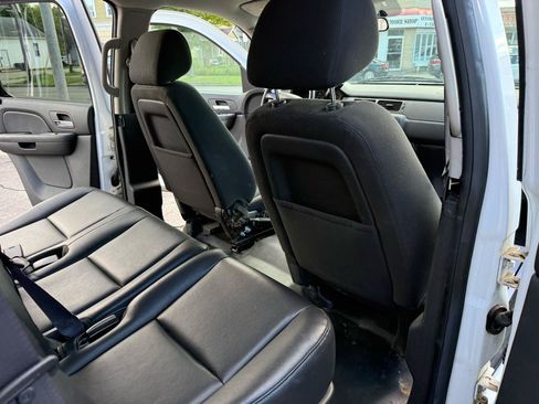 Used 2013 Chevrolet Tahoe 4WD w/ Skid Plate Package image 21