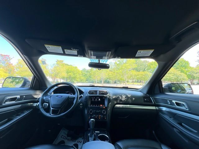 Used 2019 Ford Explorer XLT w/ Equipment Group 202A FWD image 27