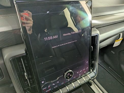 New 2026 GMC Yukon AT4 w/ AT4 Premium Plus Package image 26