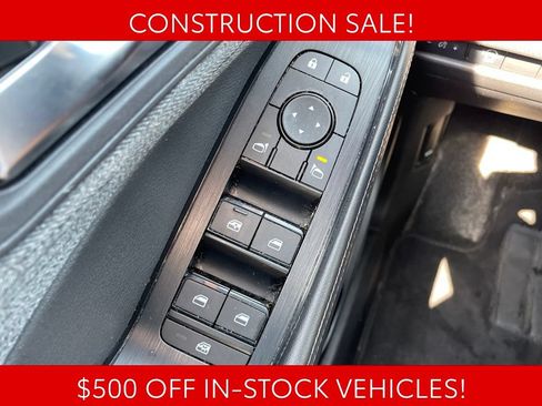 Used 2023 Nissan Rogue SV AWD/4WD image 26