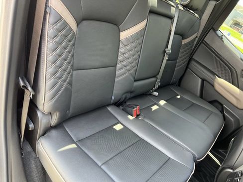 Used 2026 GMC Canyon Denali AWD/4WD image 27