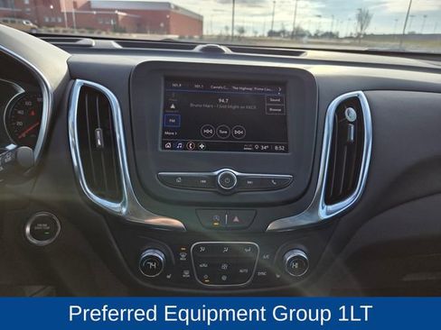 Used 2022 Chevrolet Equinox LT AWD/4WD image 28