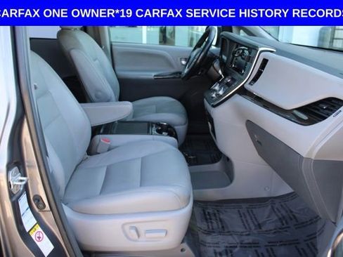 Used 2018 Toyota Sienna XLE w/ XLE Navigation Package AWD/4WD image 20