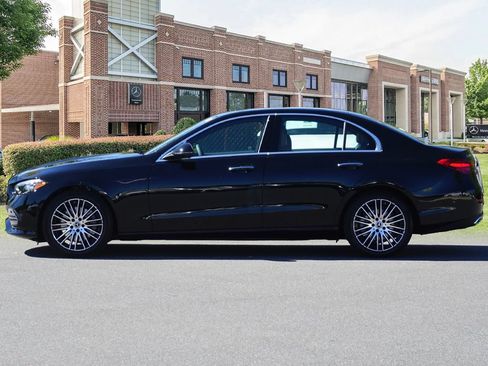 Used 2026 Mercedes-Benz C 300 Sedan image 8