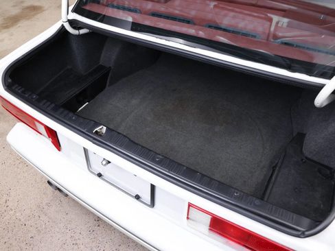 Used 1988 BMW M3 Coupe image 95