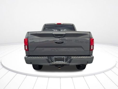 Used 2018 Ford F150 Lariat w/ Equipment Group 502A Luxury AWD/4WD image 4