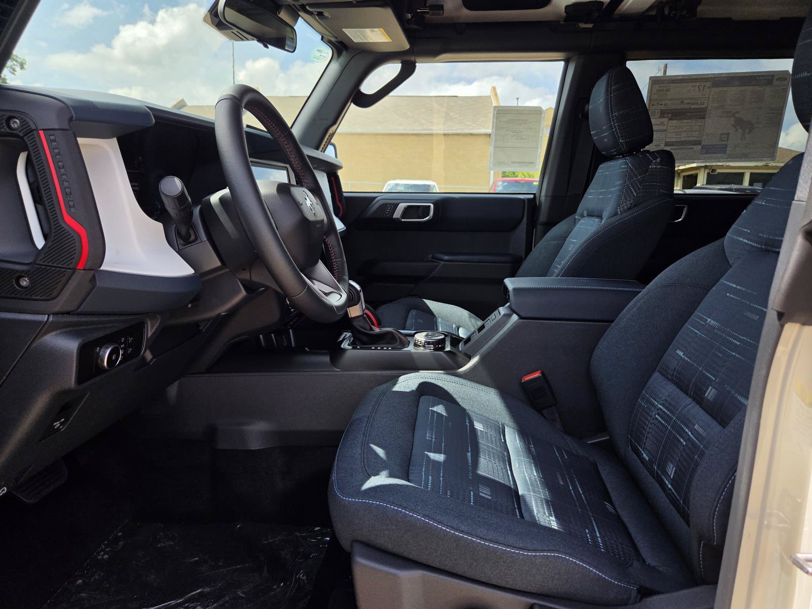 New 2026 Ford Bronco Heritage Edition AWD/4WD image 7