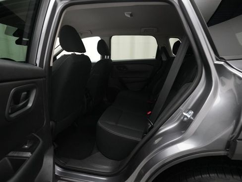 Used 2024 Nissan Rogue S AWD/4WD image 15
