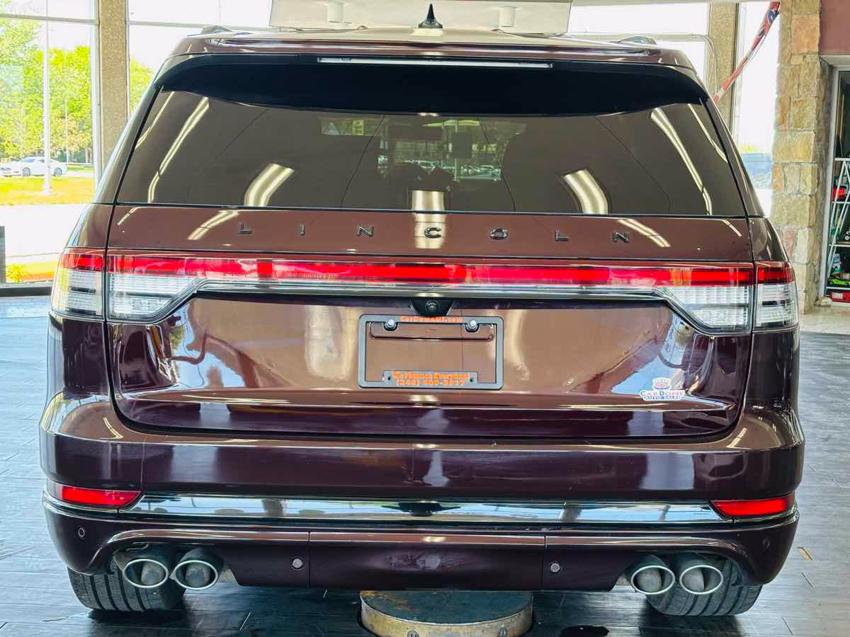 Used 2023 Lincoln Aviator Black Label w/ Dynamic Handling Package AWD/4WD image 10