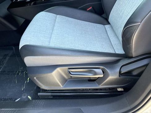 Used 2023 Volkswagen ID.4 Pro RWD image 19