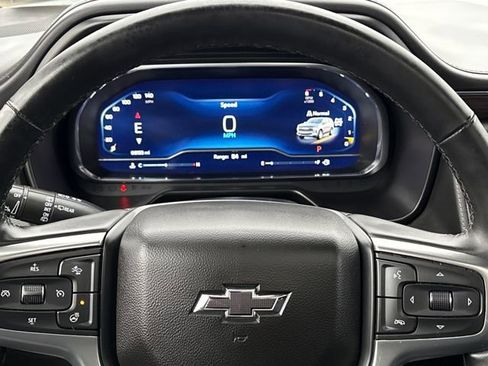 Used 2023 Chevrolet Tahoe Z71 w/ Luxury Package image 21