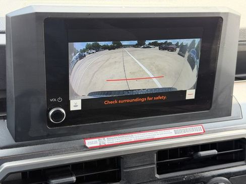 Used 2026 Toyota 4Runner SR5 AWD/4WD image 18