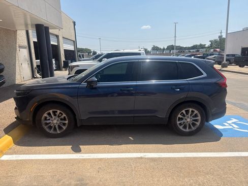Used 2025 Honda CR-V EX-L image 4