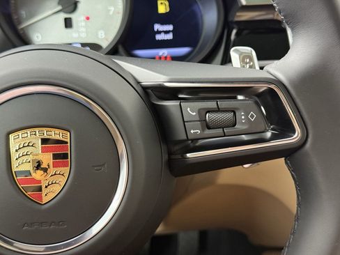 New 2025 Porsche Macan S image 29