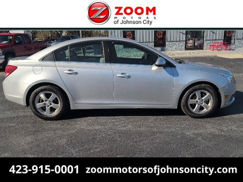 Used 2014 Chevrolet Cruze LT image 1