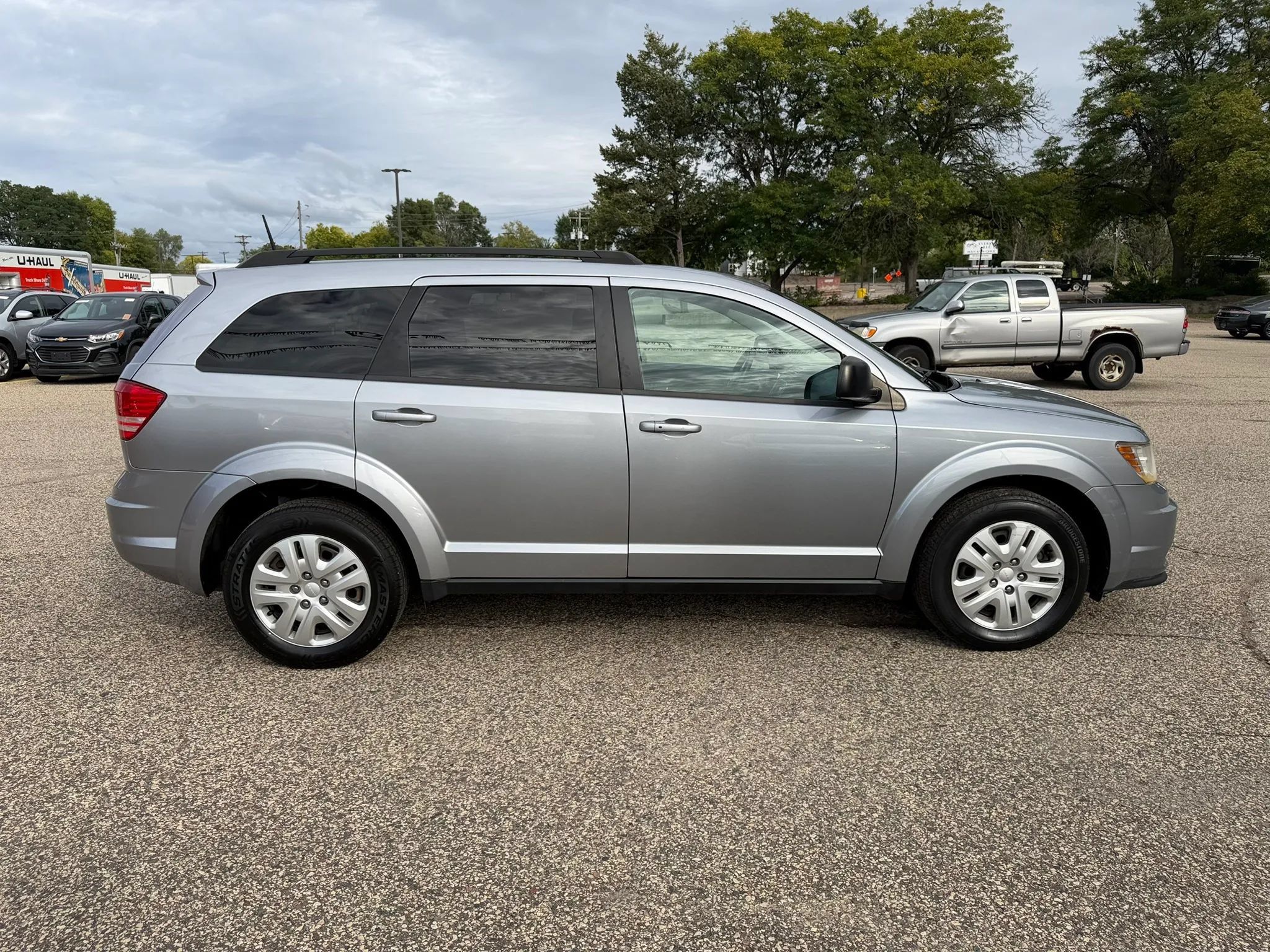 Used 2018 Dodge Journey SE FWD image 7