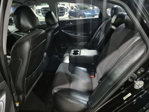 Used 2011 Hyundai Sonata SE FWD image 22