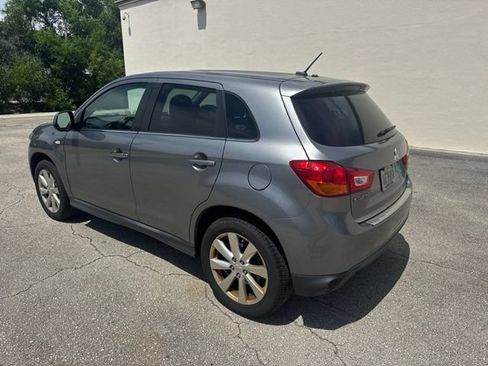 Used 2014 Mitsubishi Outlander Sport SE AWD/4WD image 4