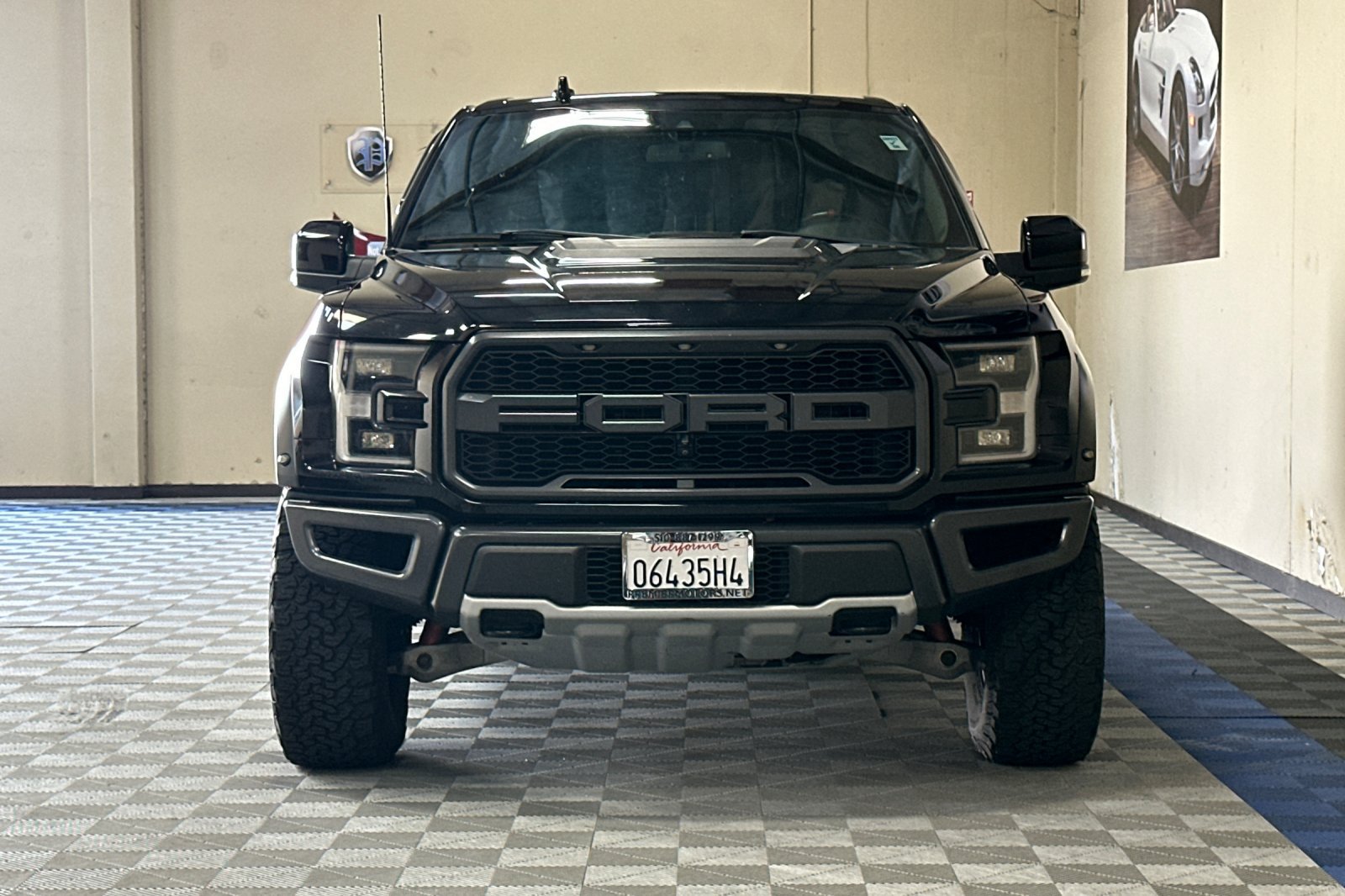 Used 2020 Ford F150 Raptor w/ Equipment Group 802A Luxury AWD/4WD image 9