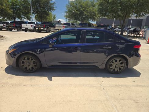 Used 2024 Toyota Corolla LE FWD image 7