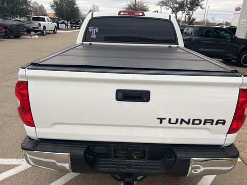 Used 2020 Toyota Tundra SR5 w/ SR5 Upgrade Package image 7