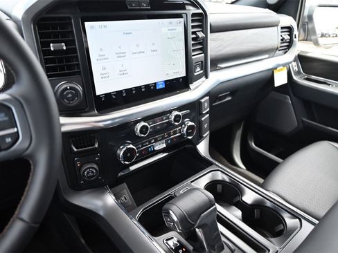 New 2025 Ford F150 Lariat w/ Equipment Group 501A Mid image 36