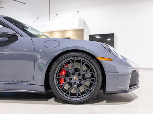 Used 2026 Porsche 911 GTS image 21