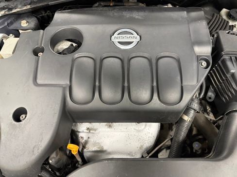 Used 2010 Nissan Altima 2.5 S image 7