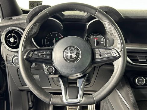 Used 2023 Alfa Romeo Stelvio Ti AWD/4WD image 26