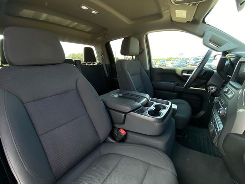 Used 2021 Chevrolet Silverado 1500 Custom w/ Safety Confidence Package AWD/4WD image 16