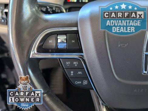 Used 2022 Lincoln Nautilus Reserve w/ Equipment Group 201A image 21