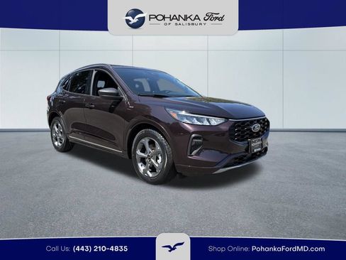 Used 2023 Ford Escape ST-Line w/ Equipment Group 301A FWD image 4