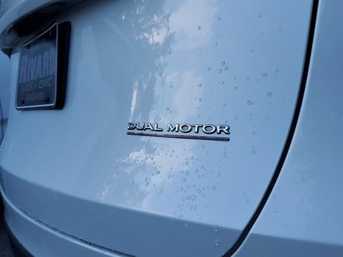 Used 2025 Tesla Model Y Performance AWD/4WD image 7