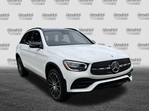 Certified 2022 Mercedes-Benz GLC 300 image 2
