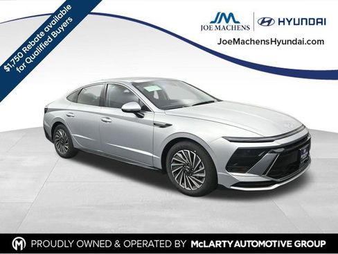 New 2026 Hyundai Sonata SEL image 2