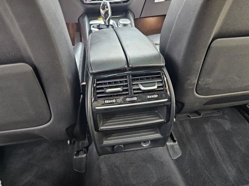 Used 2018 BMW 530i image 27