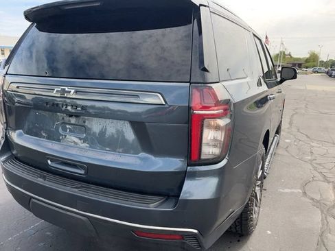 Used 2021 Chevrolet Tahoe Z71 w/ Z71 Off-Road Package AWD/4WD image 6