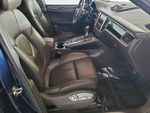 Used 2016 Porsche Macan S image 15