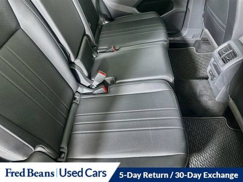 Used 2022 Volkswagen Tiguan SE R-Line AWD/4WD image 39