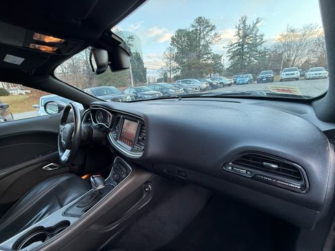 Used 2015 Dodge Challenger SXT Plus w/ Driver Convenience Group image 28