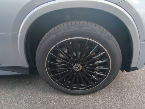 New 2025 Mercedes-Benz GLC 350e 4MATIC image 23