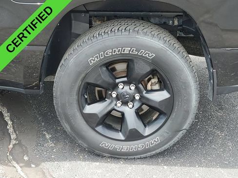 Used 2019 RAM 1500 Big Horn AWD/4WD image 32