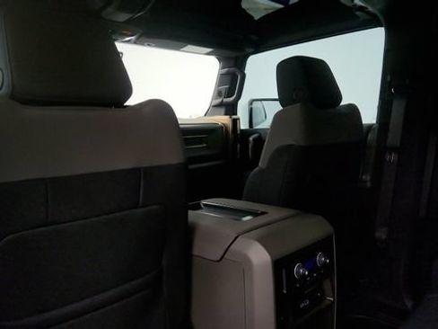 Used 2025 GMC Hummer EV 2X AWD/4WD image 46