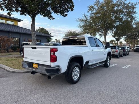 Used 2024 Chevrolet Silverado 2500 LT image 7