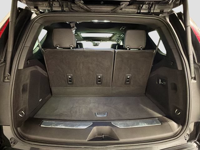 Used 2023 Cadillac Escalade Premium Luxury w/ Performance Package AWD/4WD image 24