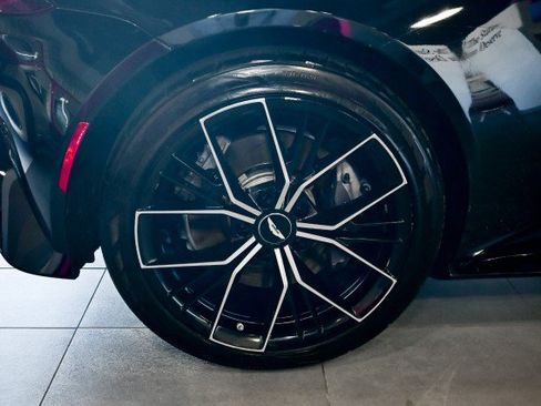 Used 2022 Aston Martin V8 Vantage Coupe image 41