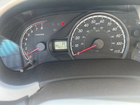 Used 2011 Toyota Sienna LE image 14