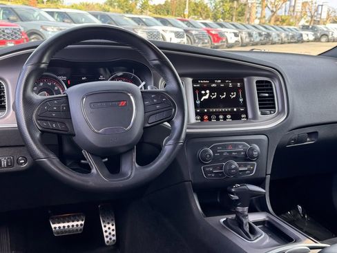 Used 2022 Dodge Charger R/T image 28