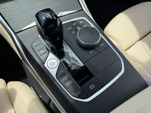 Used 2023 BMW 430i Coupe w/ Convenience Package RWD image 15