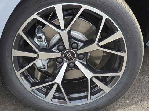 New 2026 Audi Q3 quattro 2.0T AWD/4WD image 24